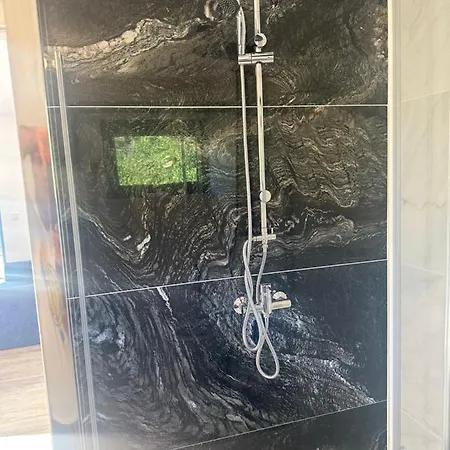 Cour Ancienne école Avec Jacuzzi Privé Apartamento